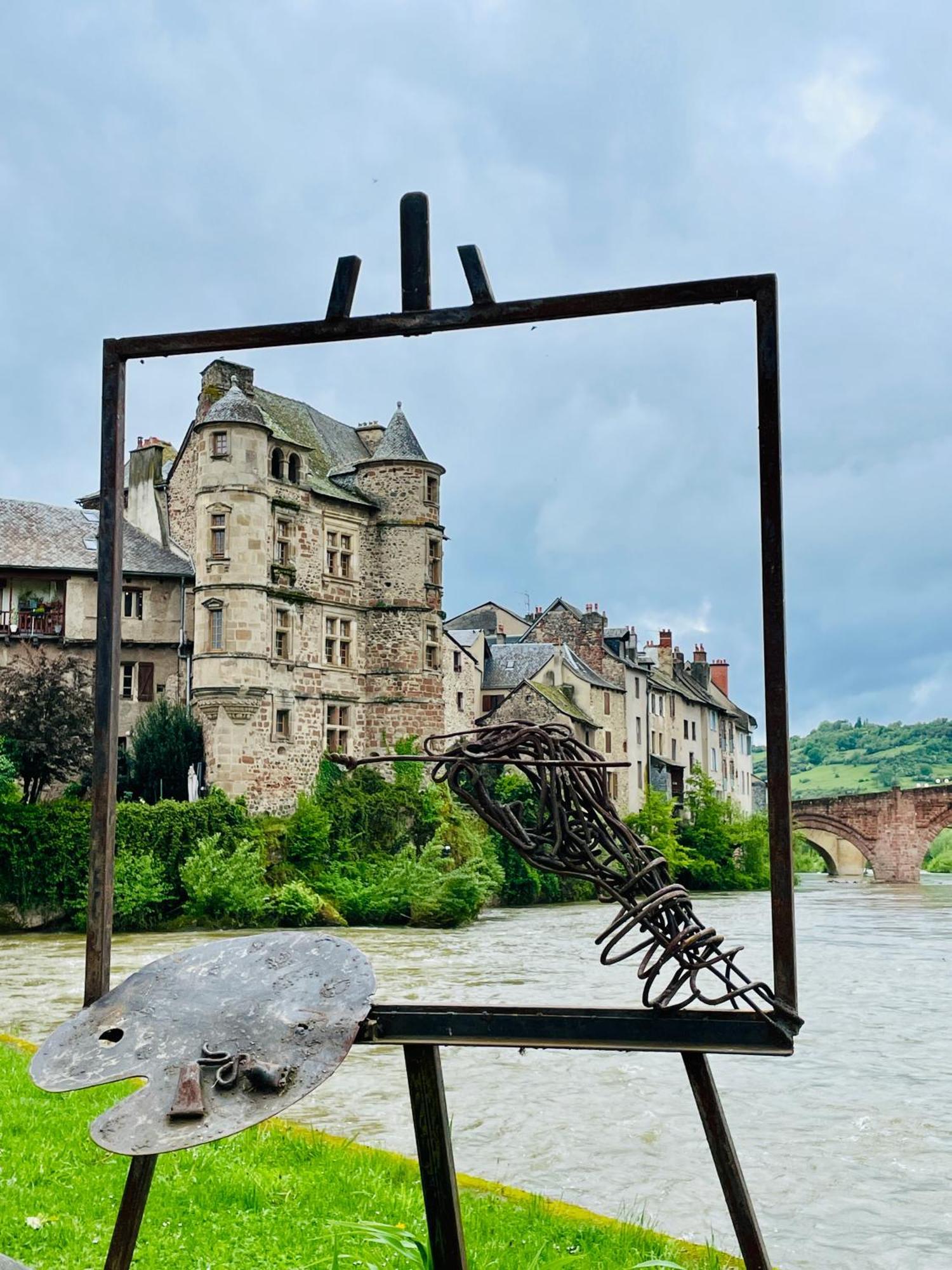 Appart'Hotel - Au Vieux Palais エスパリオン エクステリア 写真