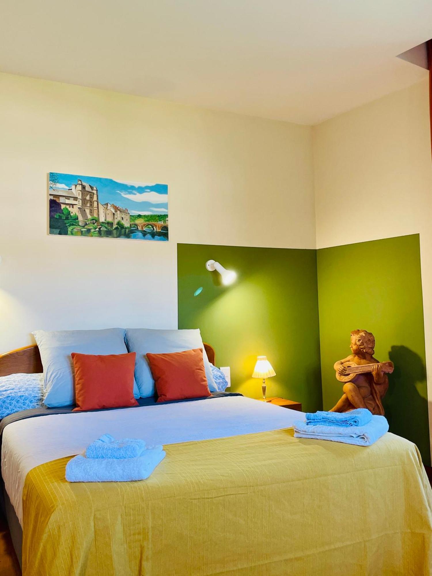 Appart'Hotel - Au Vieux Palais エスパリオン エクステリア 写真